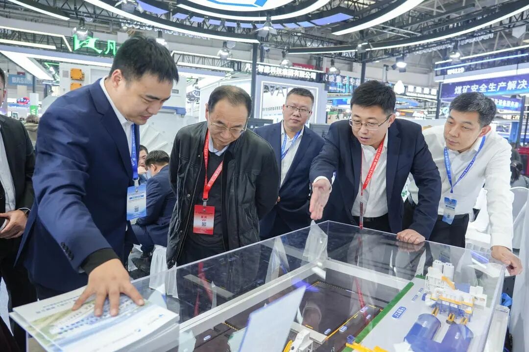 1762052491696684.jpg 04.jpg